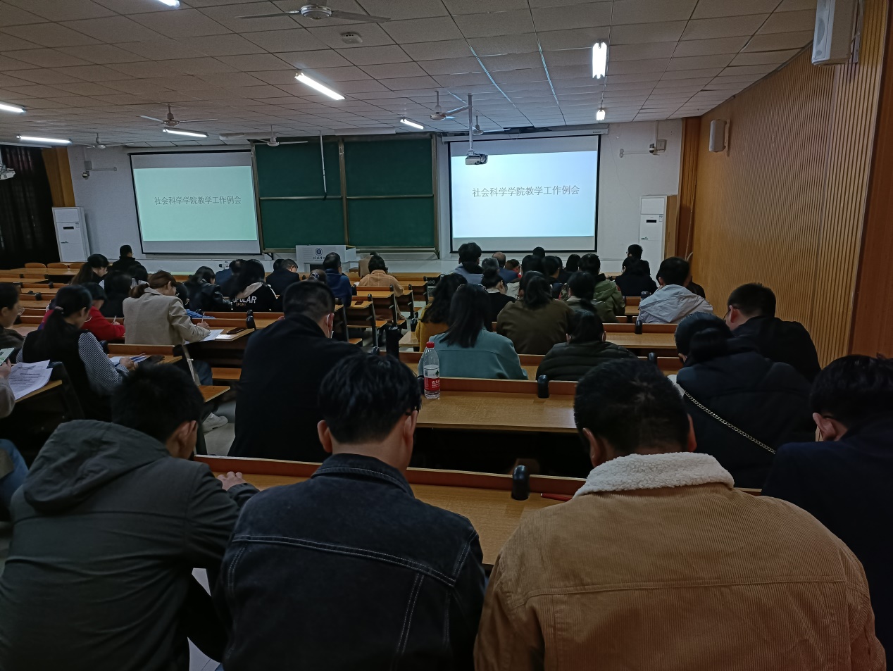 说明: C:\Users\hp\AppData\Local\Temp\WeChat Files\79e42a6934db9cbc6318af29f181d85.jpg