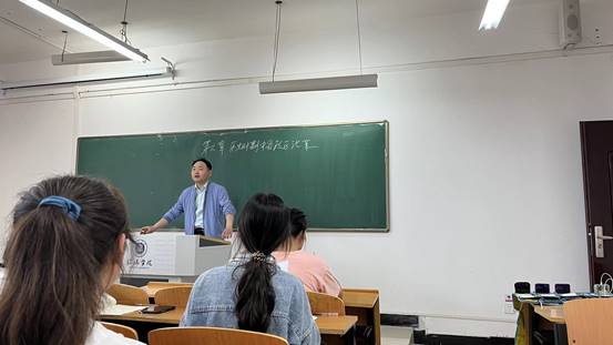 ee53b12014145bc0c58027df7e695f3